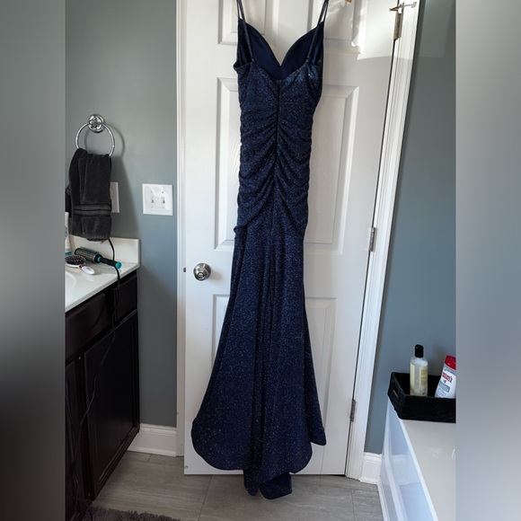 Navy blue glitter prom dress with sweetheart neckline - Picture 4 of 5